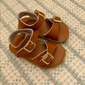 Footmates Brown Sandal - Gender Neutral, EUC, size 4